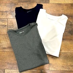 Men’s CoolKeep Moisture Wicking T Shirts lot of 3